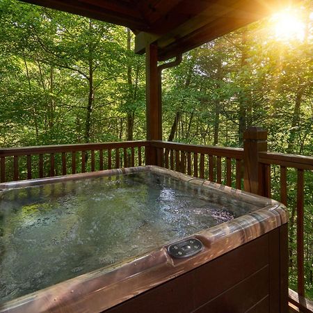 Firefly Lodge Holiday Home แกตลิงเบิร์ก ภายนอก รูปภาพ