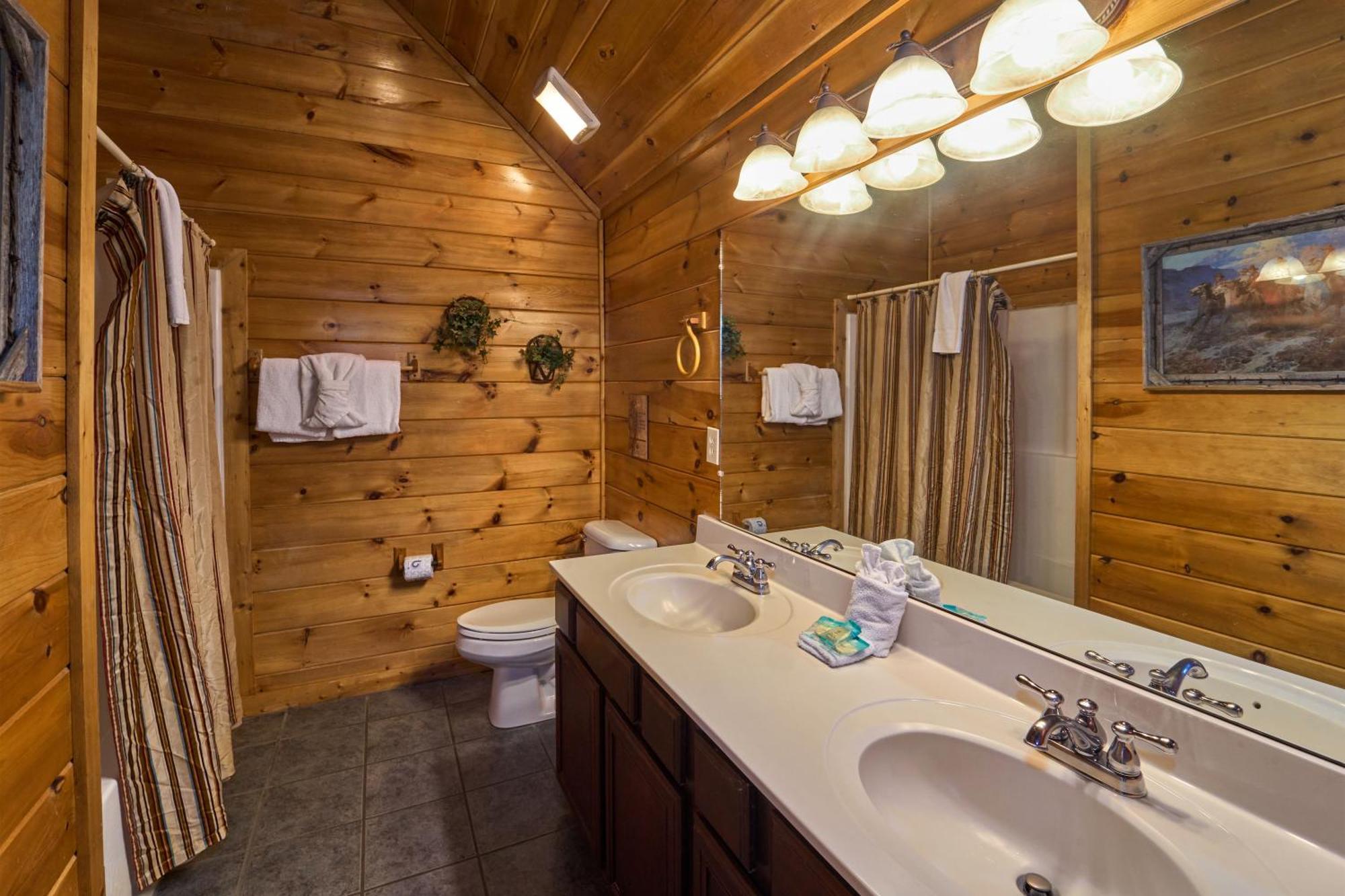 Firefly Lodge Holiday Home แกตลิงเบิร์ก ภายนอก รูปภาพ